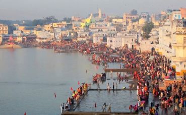 Visit Pushkar Hindu pilgrimage destination